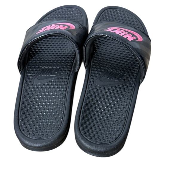 NIKE Black & Pink Slides SZ 9 - Picture 3 of 7